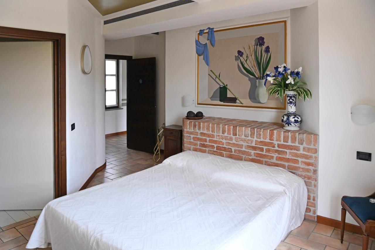 La Ca Dolga Guest House La Morra Ruang foto