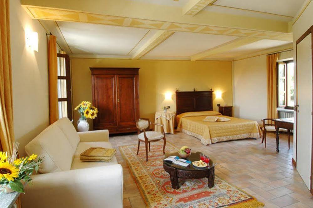 La Ca Dolga Guest House La Morra Bagian luar foto